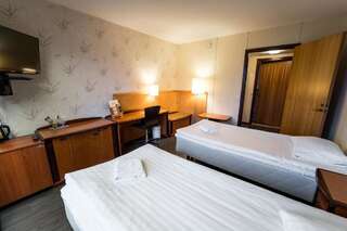 Отель Budget Hotel Raahe Раахе Бюджетный двухместный номер с 1 кроватью-9